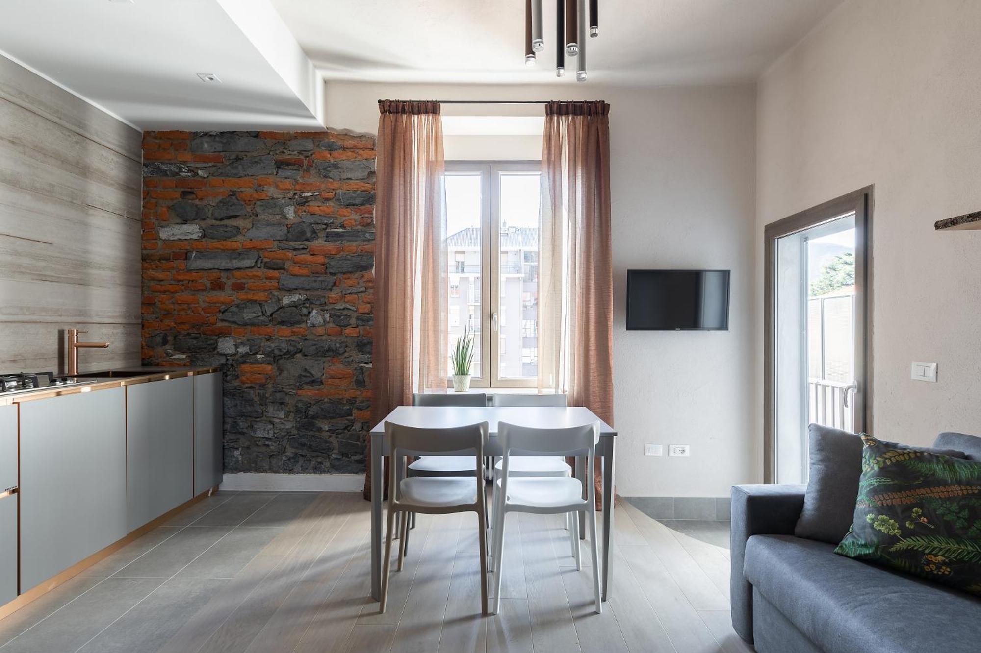 Como Bellevue Borghi ภายนอก รูปภาพ